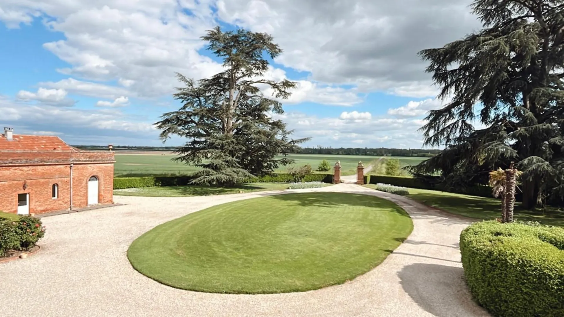 Gite Manzana Au Chateau Lavalade Castelsarrasin 0*,  Frankrike